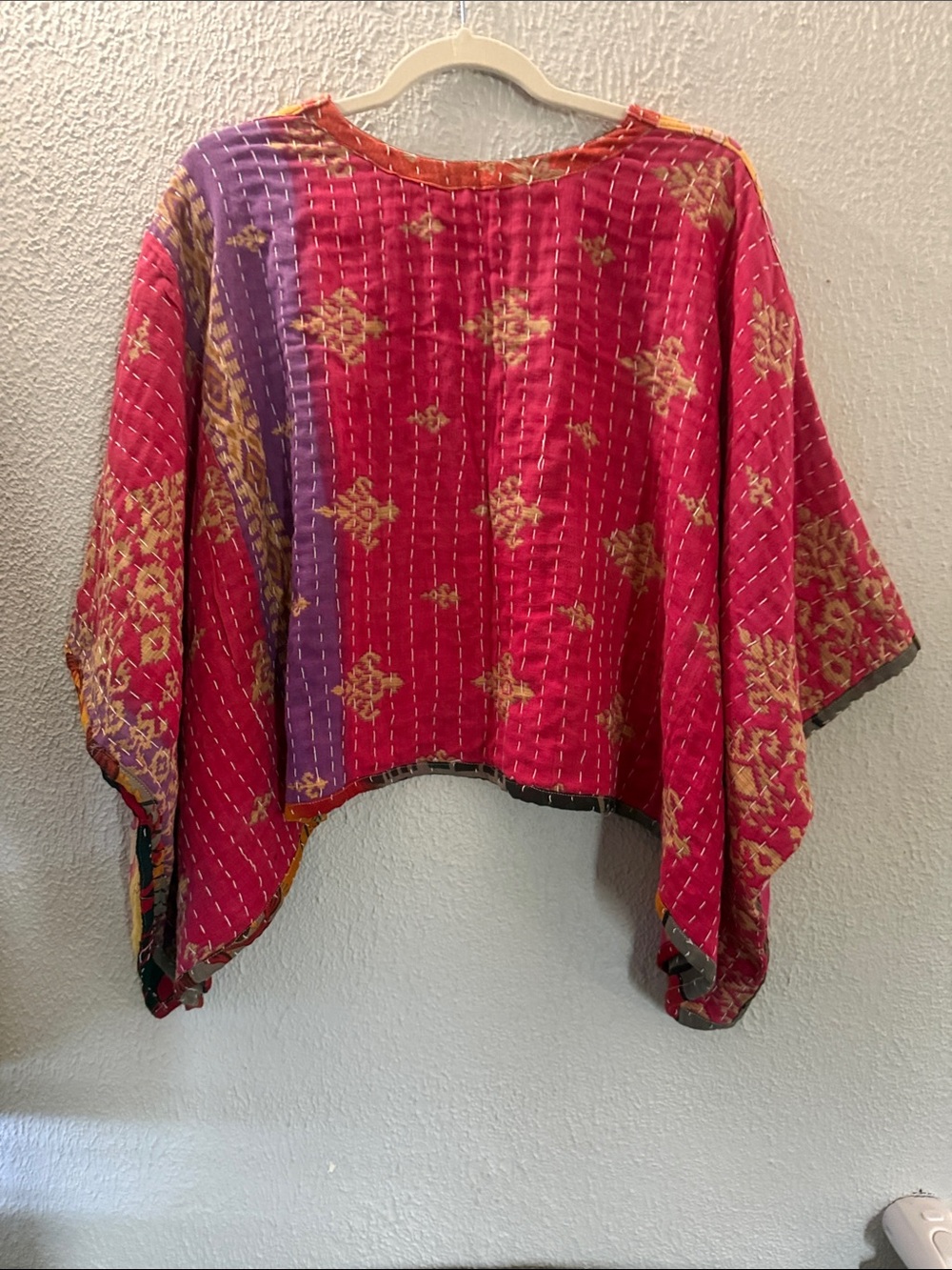 Upcycled Kantha Boho V-Neck Floral Patchwork cropped Tunic - Pink & Yellow - Picture 2 of 4